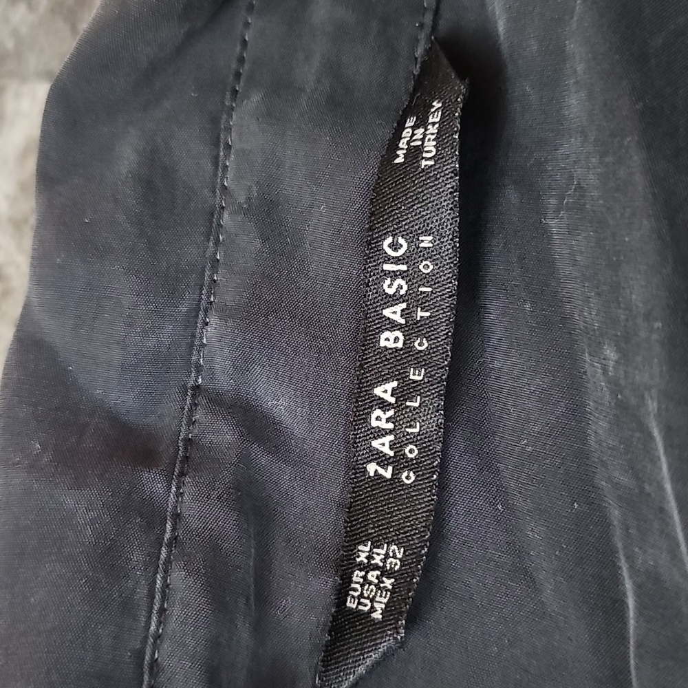 ZARA Button Down Shirt - Picture 3 of 4